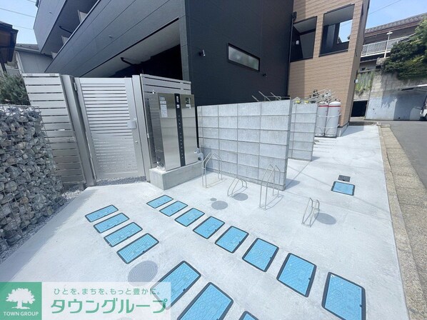 エフプレスト岸町の物件内観写真